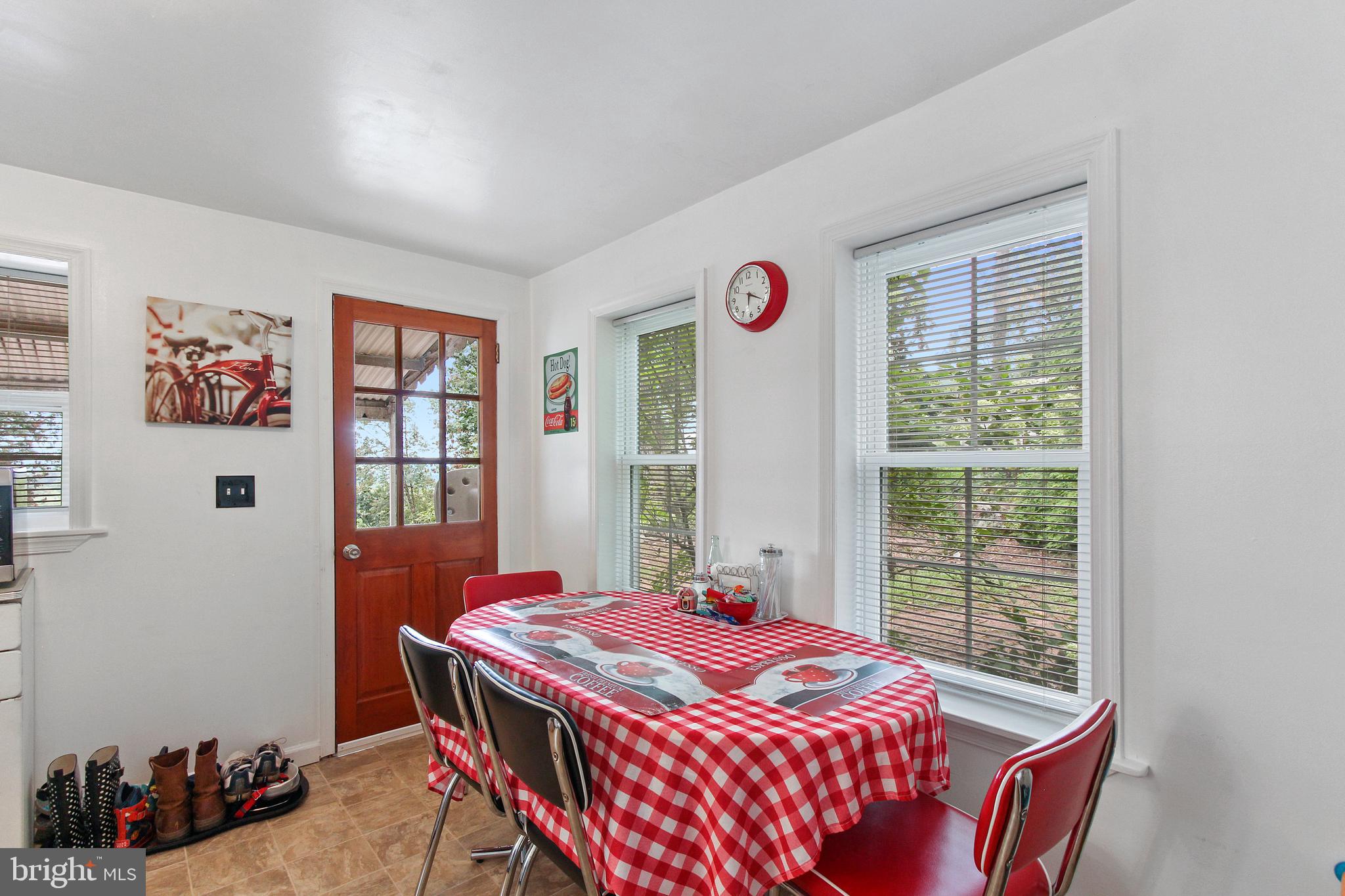 192 Pickett Road Dover, PA 17315 - Photo 10 of 40 Gallery Image 10