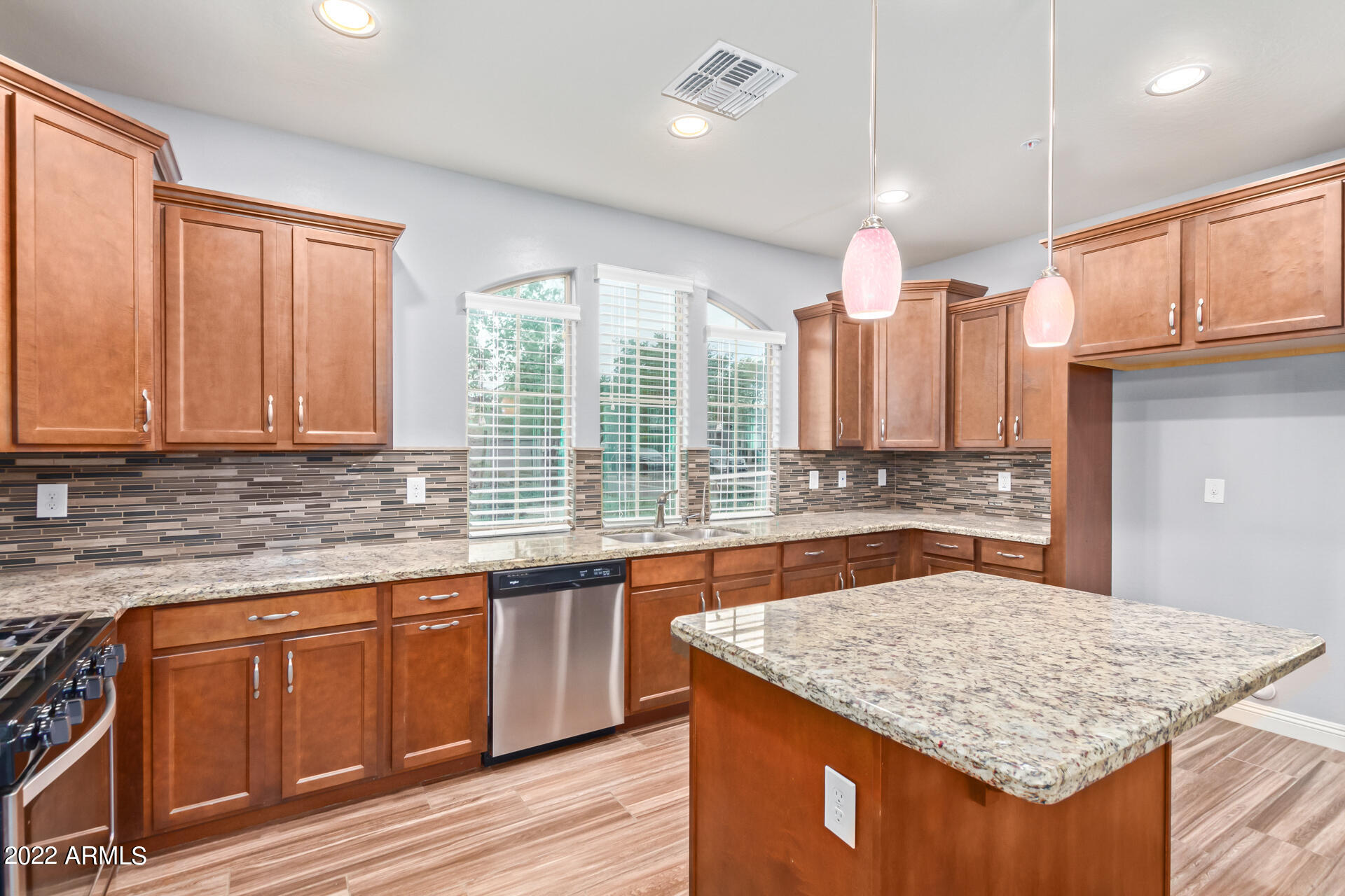 20593 West White Rock Road Buckeye, AZ 85396 - Photo 8 of 41 0010-10-White Rock