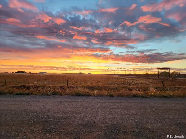 $250,000 | 5706 South Juliet Court, Strasburg, CO 80136