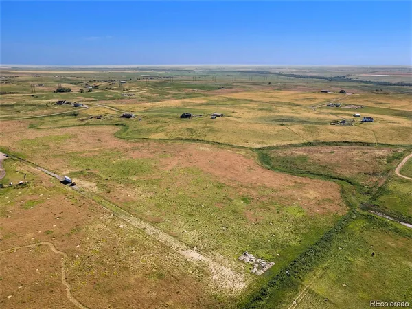 $250,000 | 5706 South Juliet Court, Strasburg, CO 80136