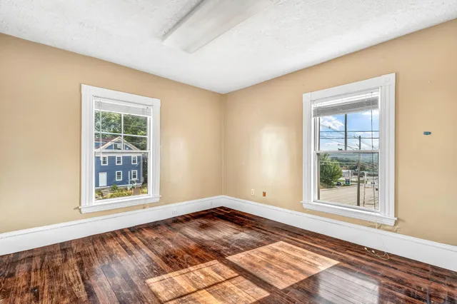 $215,000 | 86 Western Avenue, Augusta, ME 04330