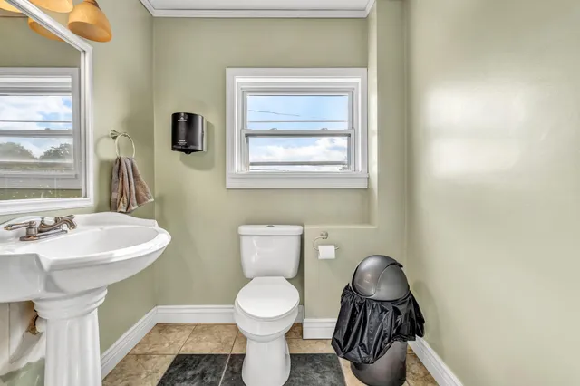 $215,000 | 86 Western Avenue, Augusta, ME 04330