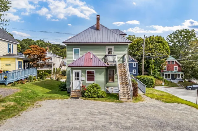 $215,000 | 86 Western Avenue, Augusta, ME 04330