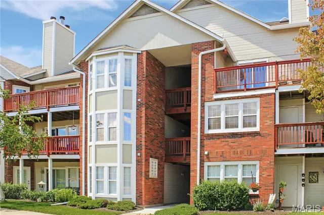 $1,700 | 321 Shirley Ridge Drive, St. Charles, MO 63304