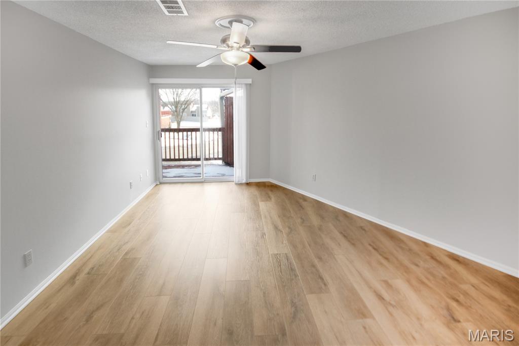 321 Shirley Ridge Drive St. Charles, MO 63304 - Photo 11 of 21