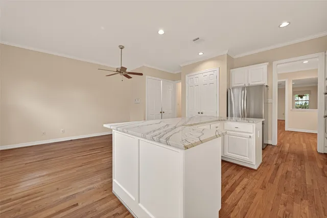 $4,900 | 431 Westmoreland Street, Houston, TX 77006