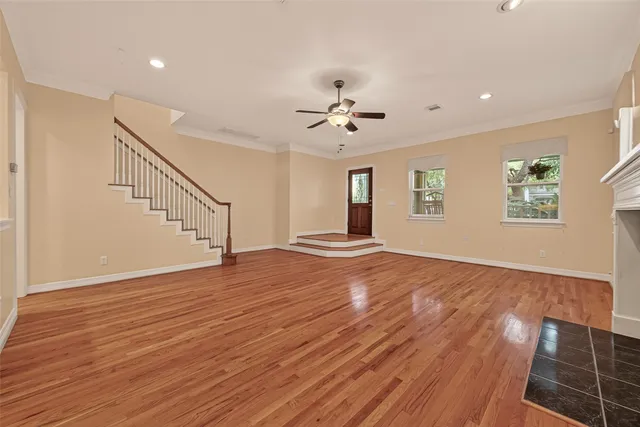 $4,900 | 431 Westmoreland Street, Houston, TX 77006