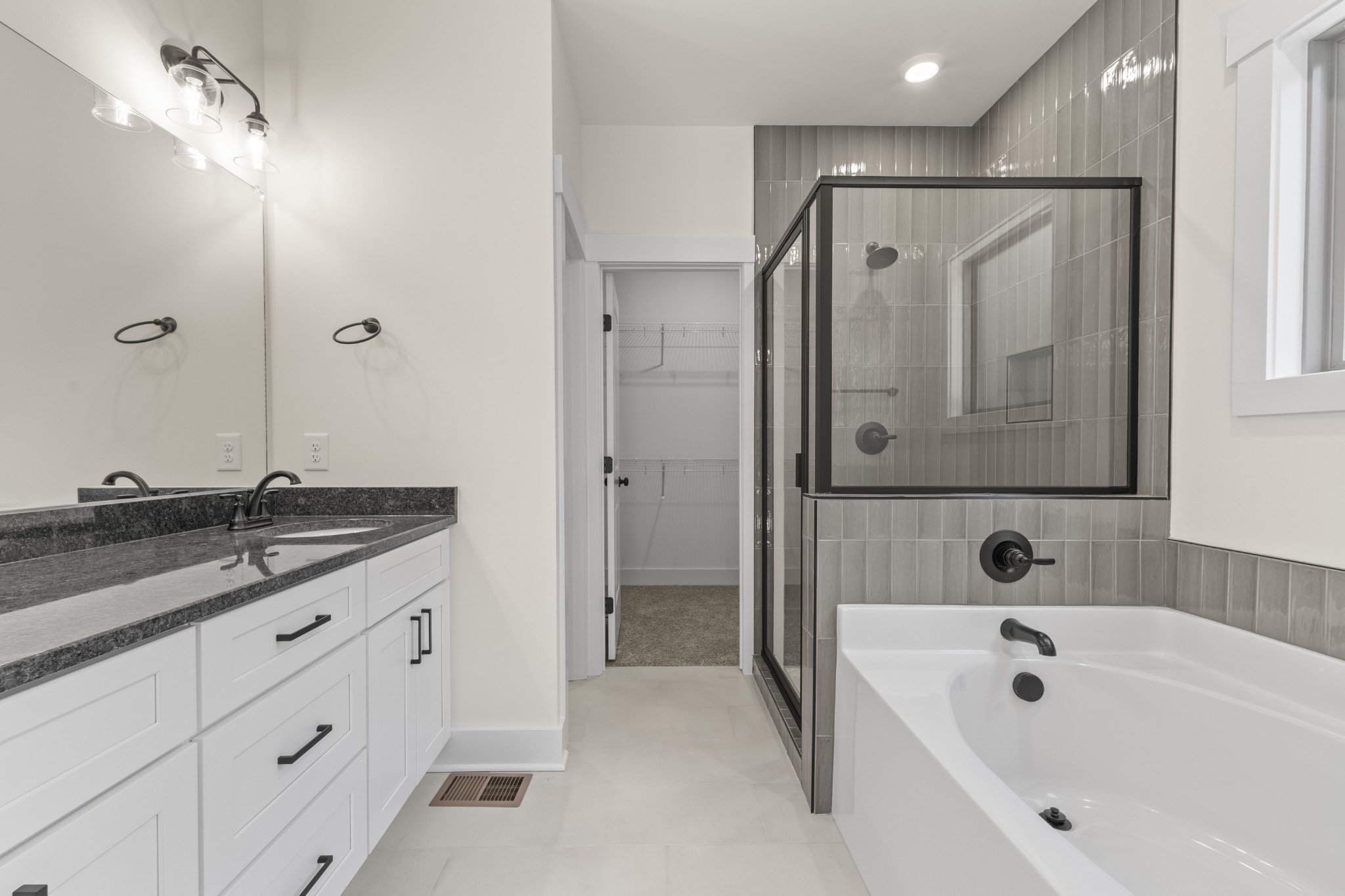 2969 Lights Chapel Road Greenbrier, TN 37073 - Photo 17 of 34