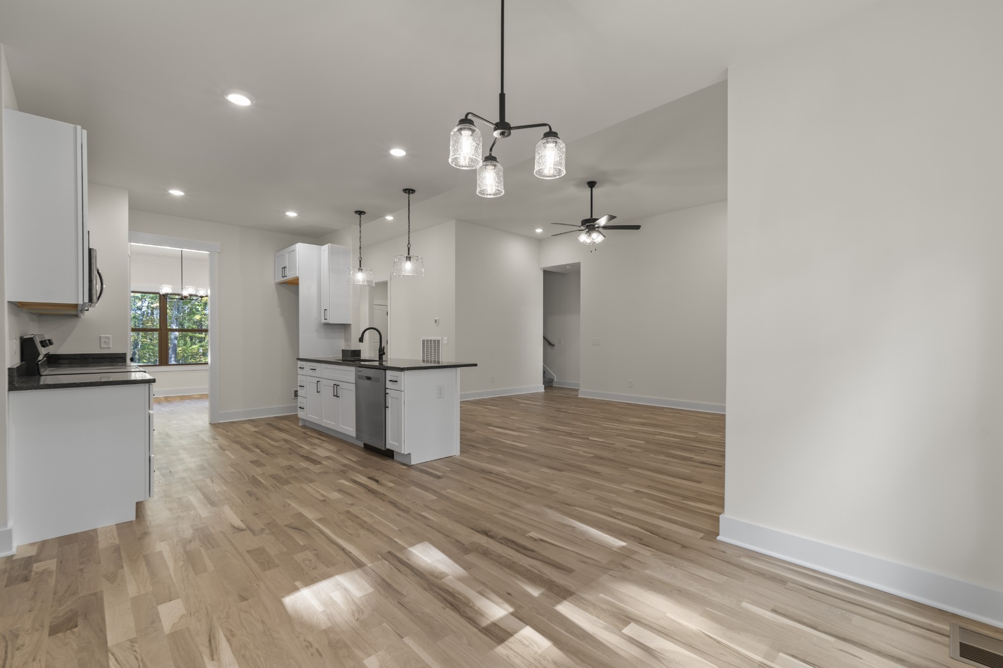 2969 Lights Chapel Road Greenbrier, TN 37073 - Photo 7 of 34