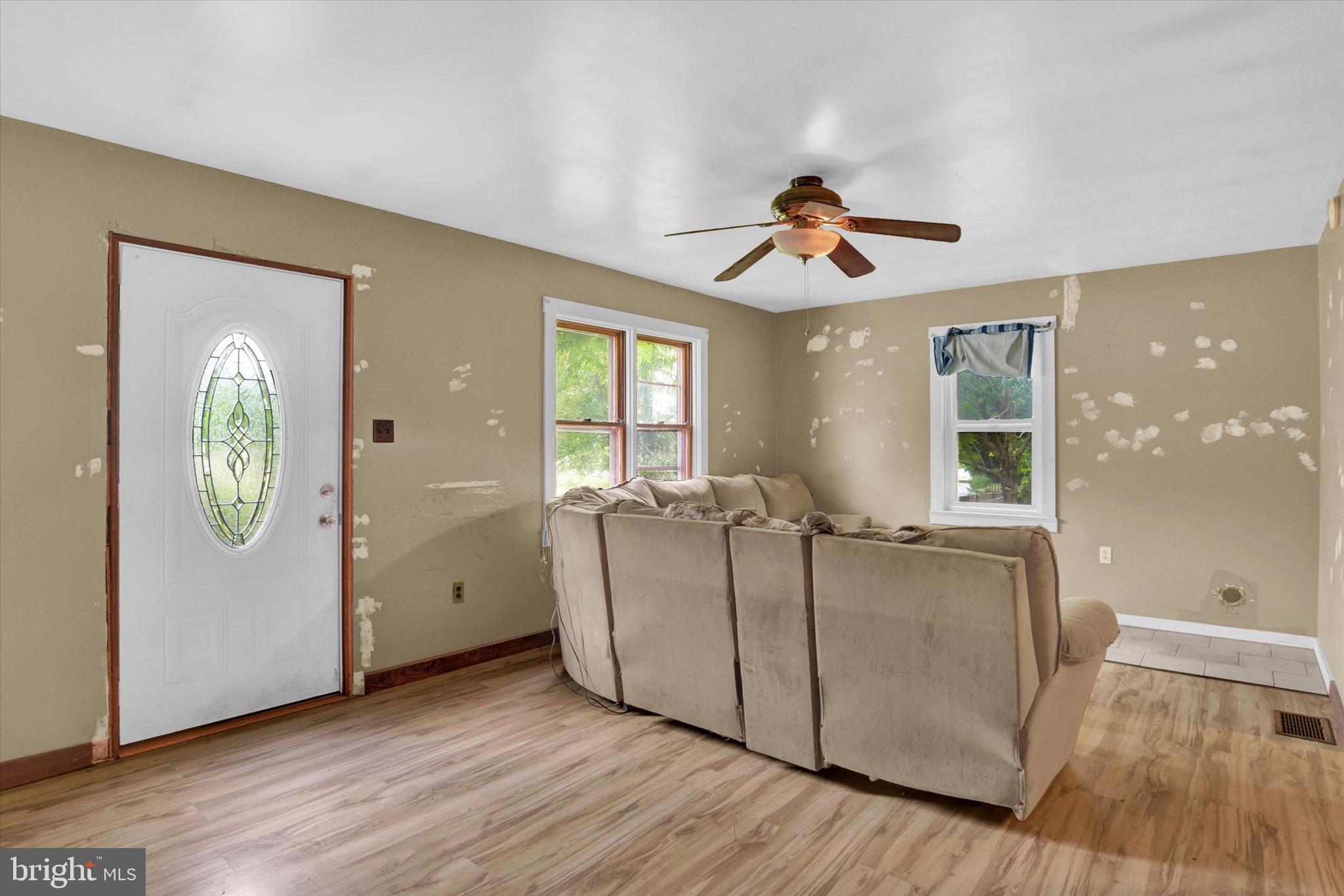 5920 4 Point Road Bethel, PA 19507 - Photo 3 of 24 Gallery Image 3