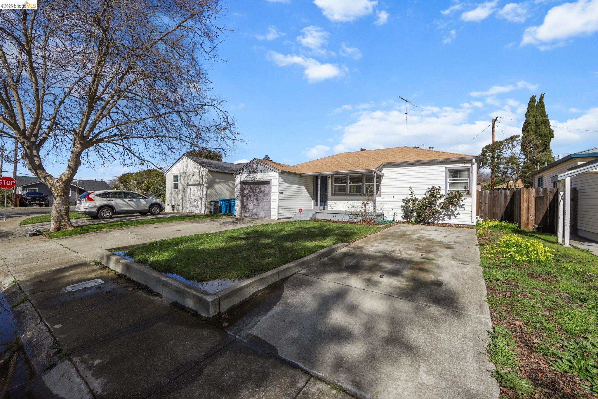 104 Foster Street Vallejo, CA 94591 - Photo 13 of 34 a view of house with yard and green space