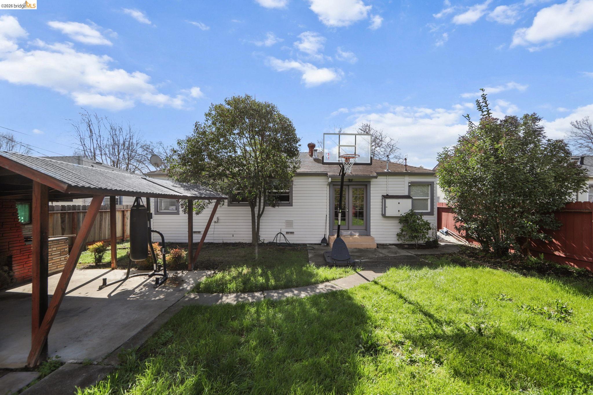 104 Foster Street Vallejo, CA 94591 - Photo 16 of 34 a house view with a backyard space