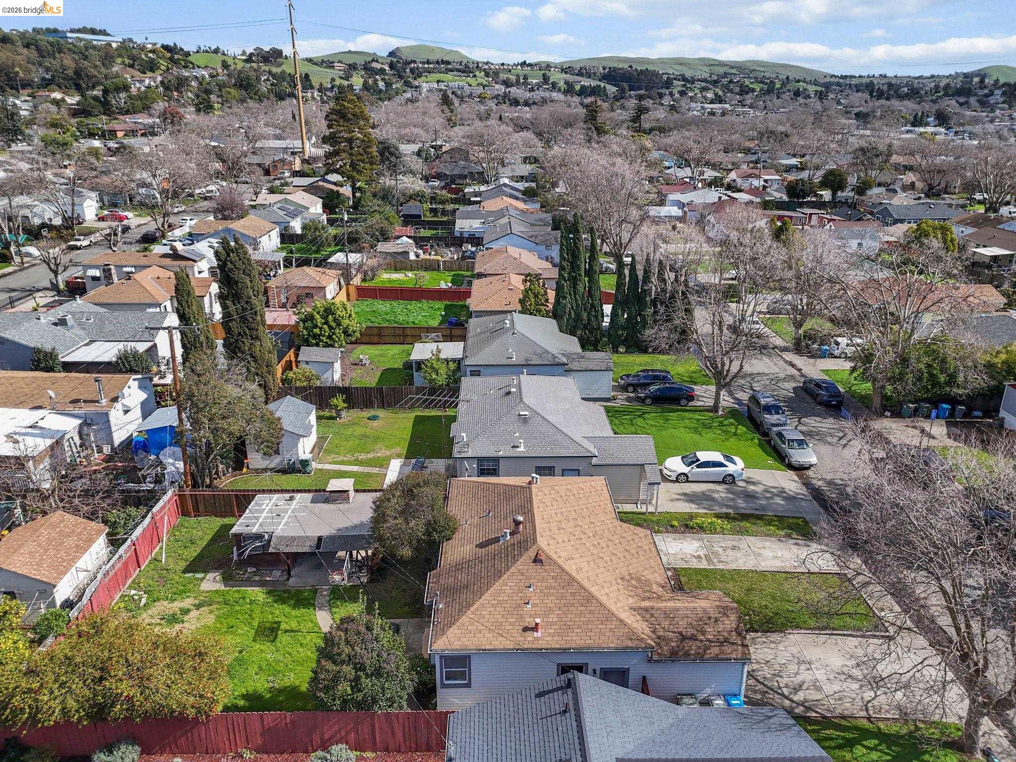 104 Foster Street Vallejo, CA 94591 - Photo 5 of 34 an aerial view of multiple houses with yard