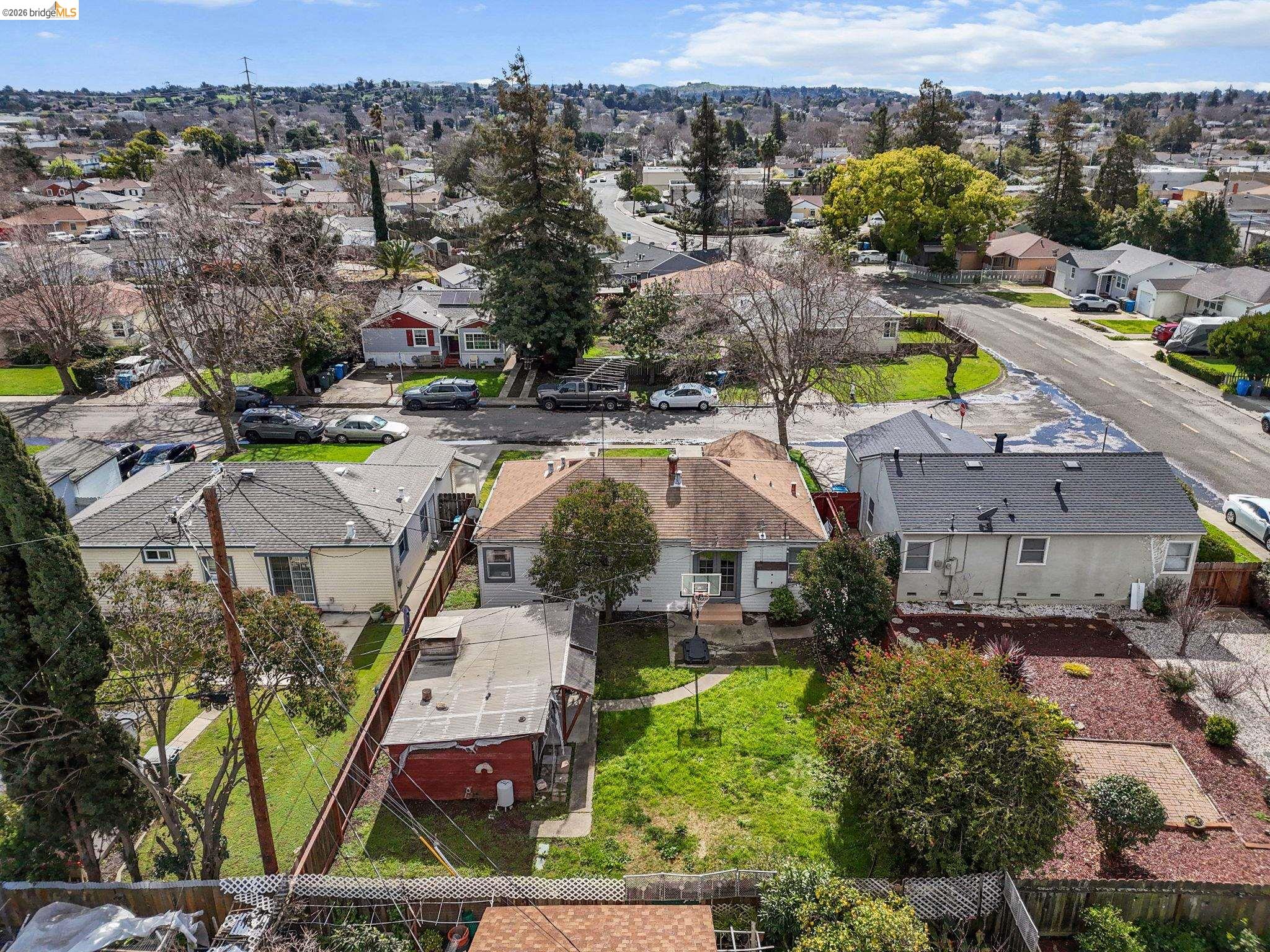 104 Foster Street Vallejo, CA 94591 - Photo 7 of 34 an aerial view of residential houses with outdoor space