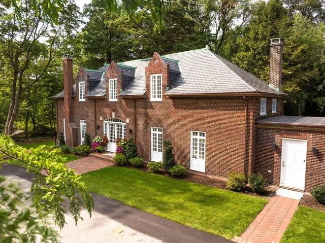 $5,985,000 | 178 Ivy Street, Brookline, MA 02446