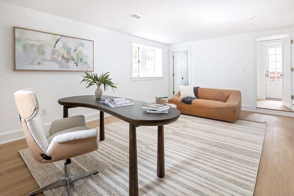 178 Ivy Street Brookline, MA 02446 - Photo 17 of 22