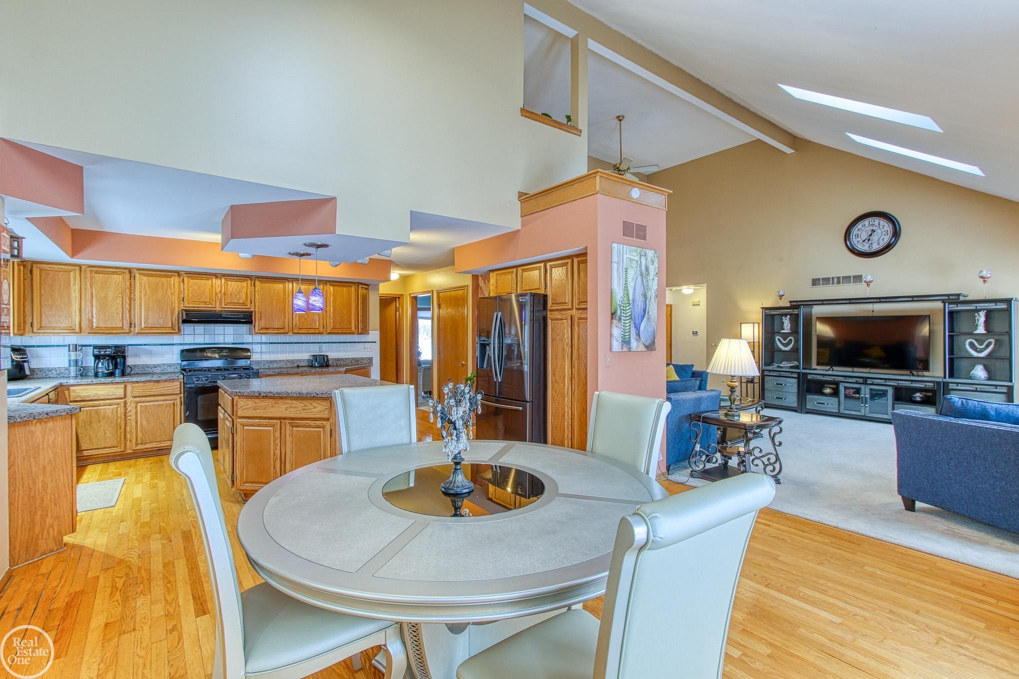 16317 Judiciary Road Macomb, MI 48044 - Photo 9 of 64