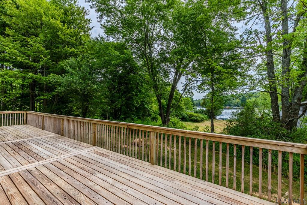 402 Sunset Road Friedens, PA 15541 - Photo 9 of 51
