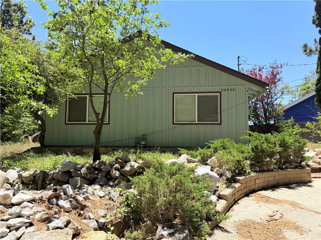 26465 Apache Trail Rimforest, CA 92378 - Photo 2 of 16