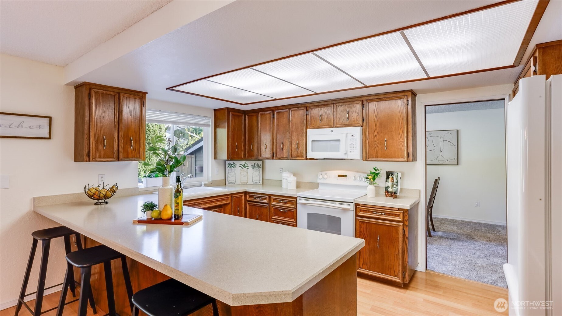 15532 Southeast 175th Court Renton, WA 98058 - Photo 11 of 31 Gallery Image 11