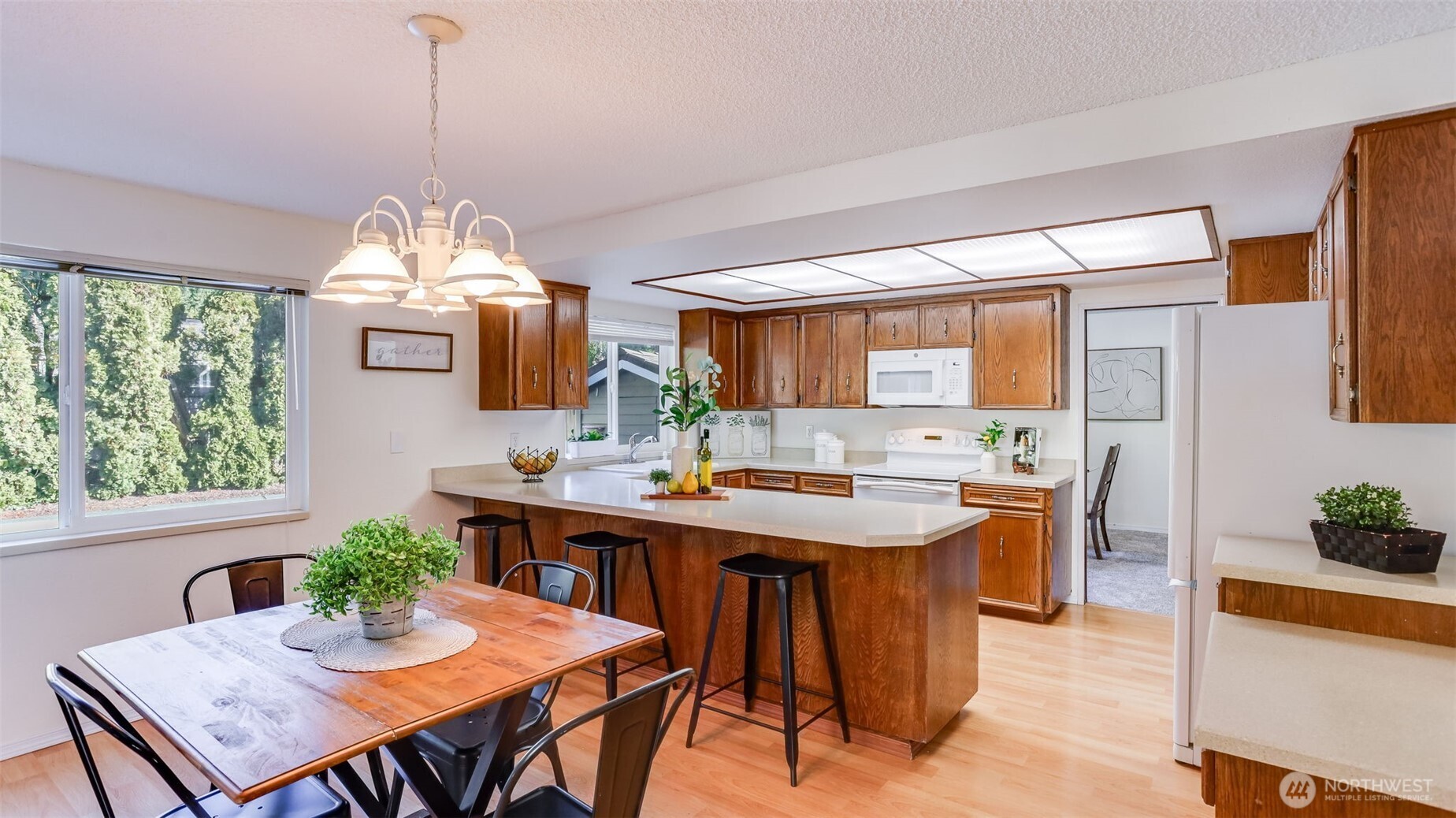 15532 Southeast 175th Court Renton, WA 98058 - Photo 12 of 31 Gallery Image 12