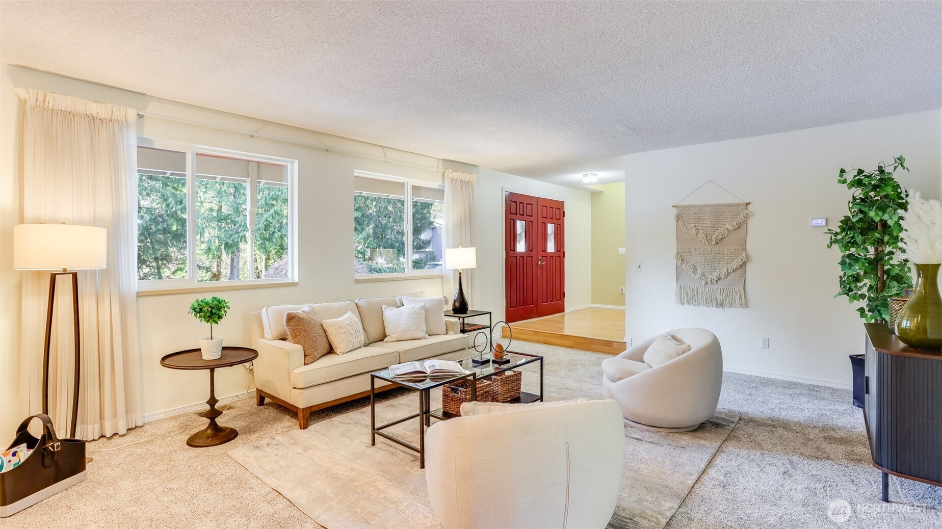 15532 Southeast 175th Court Renton, WA 98058 - Photo 6 of 31 Gallery Image 6