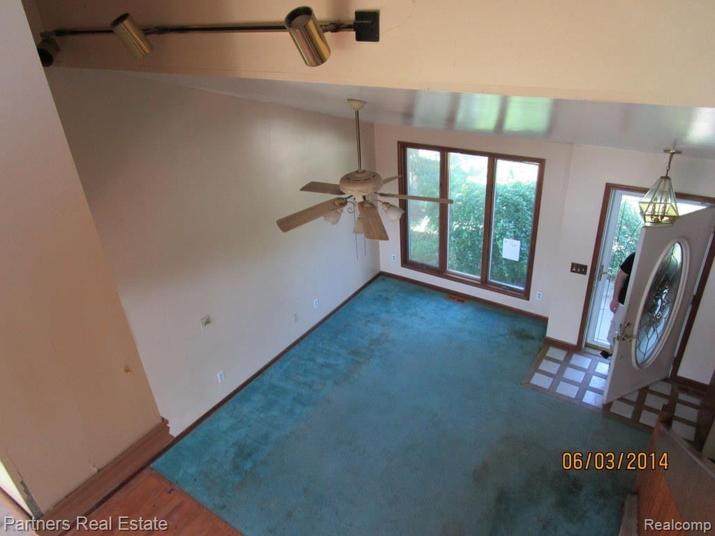 2100 East Allen Road Howell, MI 48855 - Photo 2 of 18 IMG_0738.jpg