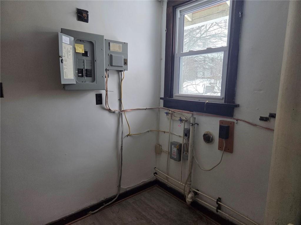 306 Spruce Street Butler, PA 16001 - Photo 38 of 47 a utility room with dryer and washer