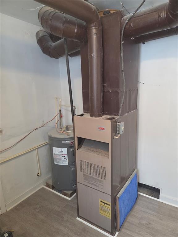 306 Spruce Street Butler, PA 16001 - Photo 5 of 47 a view of water heater room