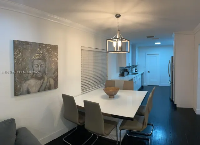 $3,700 | 1955 Washington Street, Hollywood, FL 33020