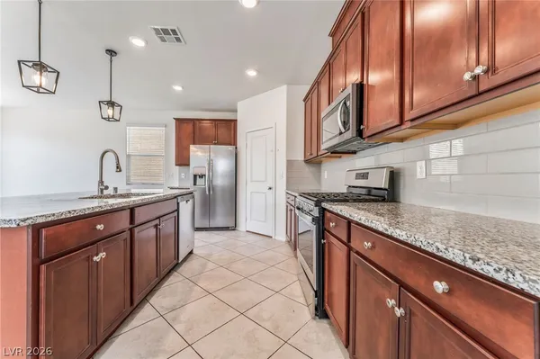 $2,700 | 5371 Boschetto Street, Las Vegas, NV 89113