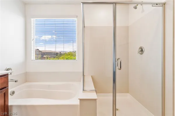 $2,700 | 5371 Boschetto Street, Las Vegas, NV 89113