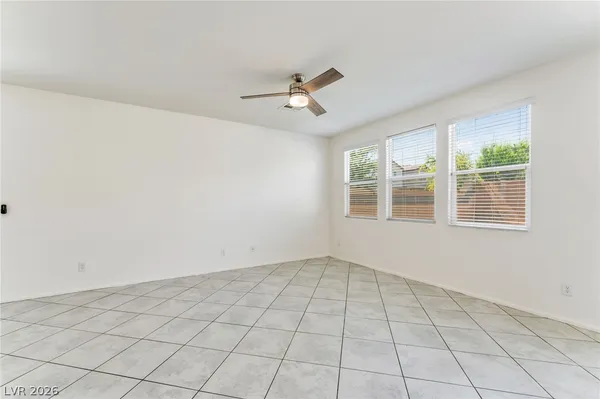 $2,700 | 5371 Boschetto Street, Las Vegas, NV 89113