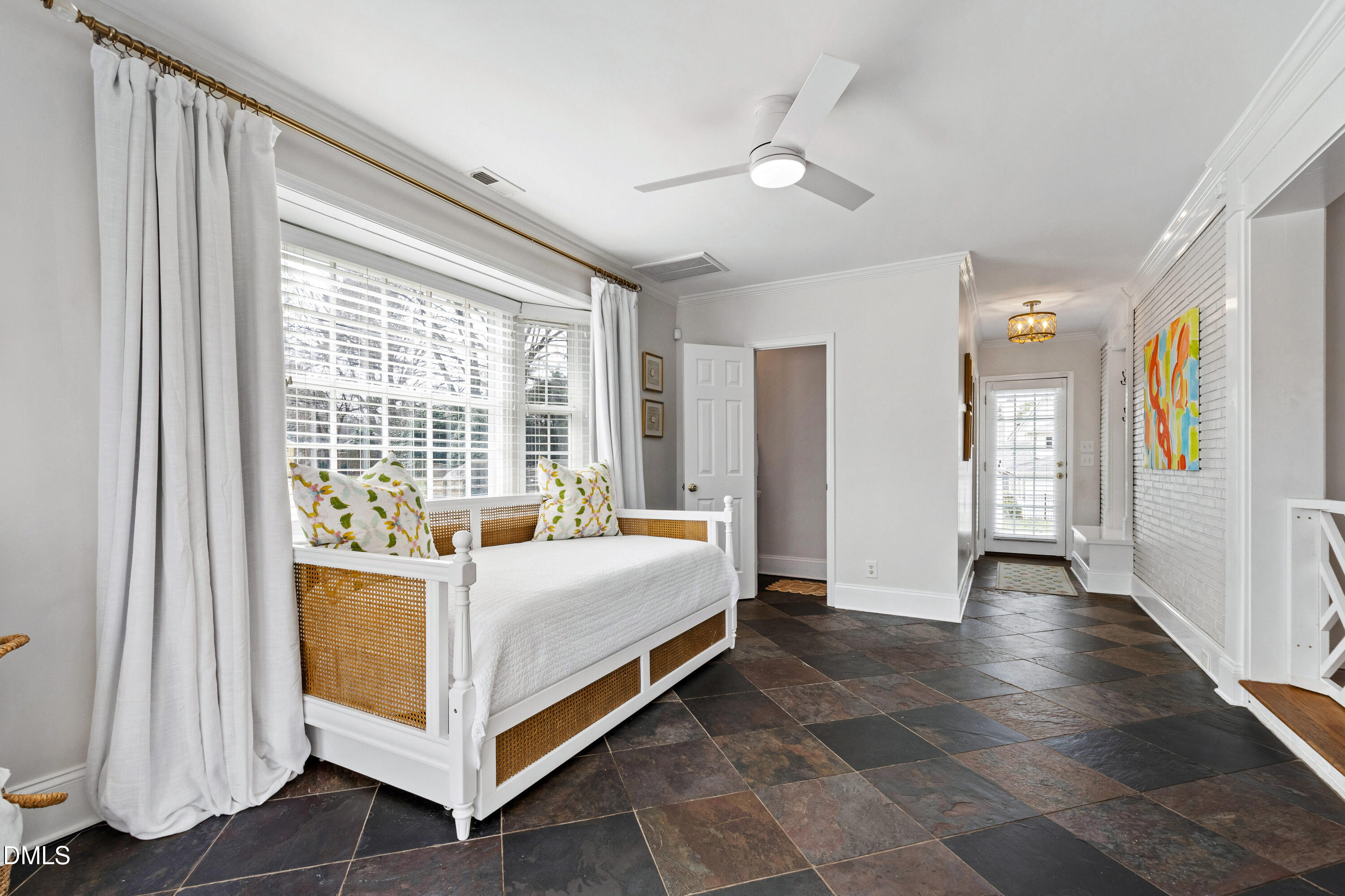2139 Ridge Road Raleigh, NC 27607 - Photo 28 of 61