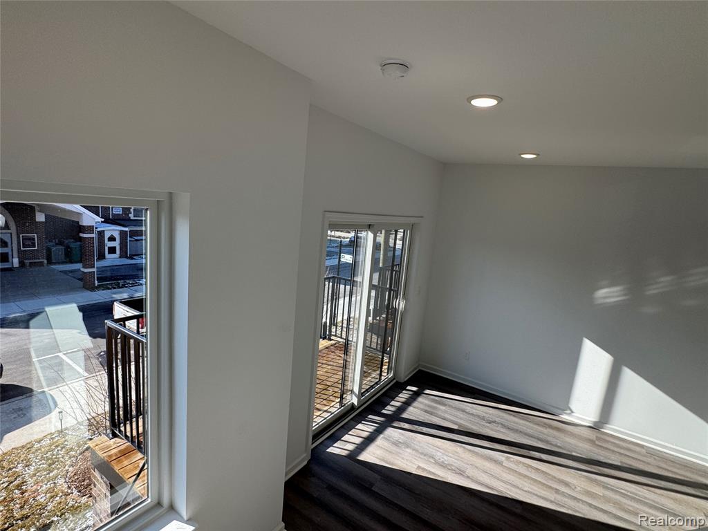 33112 Townhill Road, Unit 18 Farmington, MI 48336 - Photo 23 of 29
