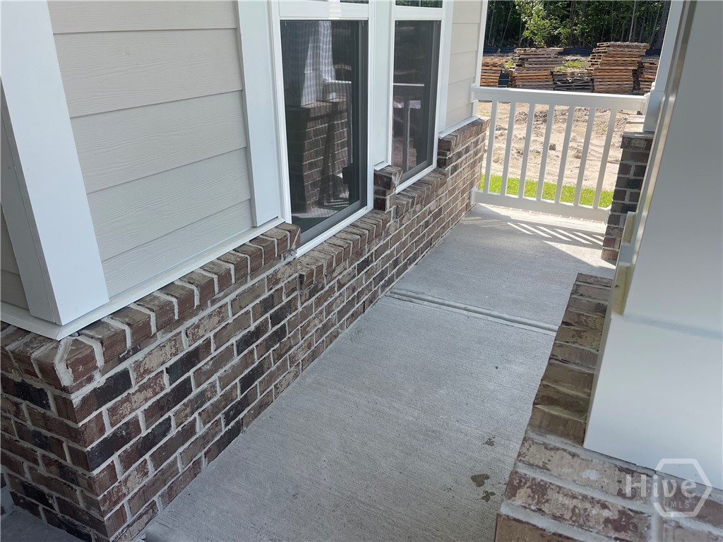 193 Champlain Drive Pooler, GA 31322 - Photo 2 of 19