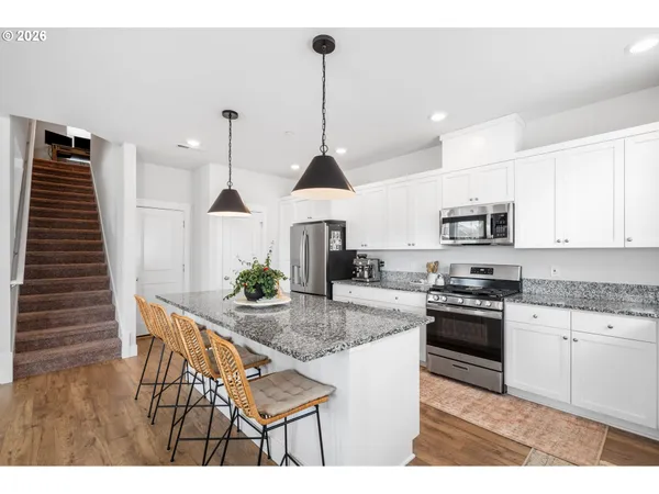 $629,900 | 14410 Southwest 165th Street, Tigard, OR 97223