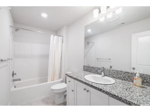 $629,900 | 14410 Southwest 165th Street, Tigard, OR 97223