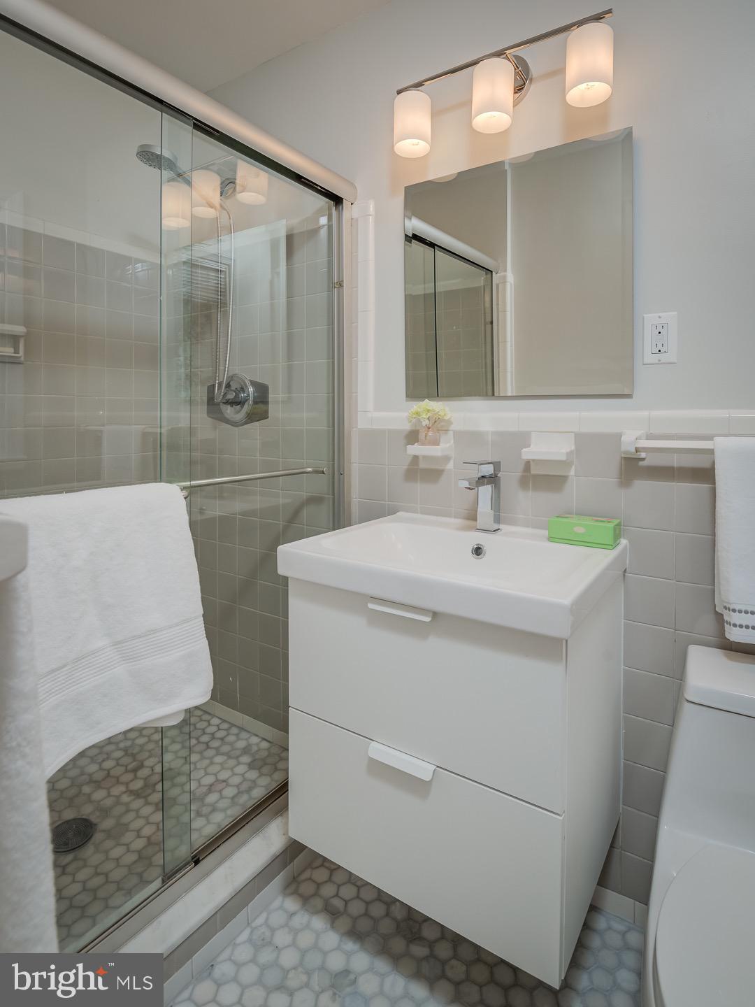 6212 Wedgewood Road Bethesda, MD 20817 - Photo 17 of 38 Updated Master bath