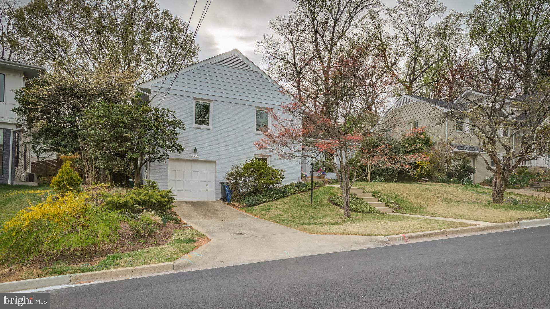 6212 Wedgewood Road Bethesda, MD 20817 - Photo 3 of 38 Gallery Image 3