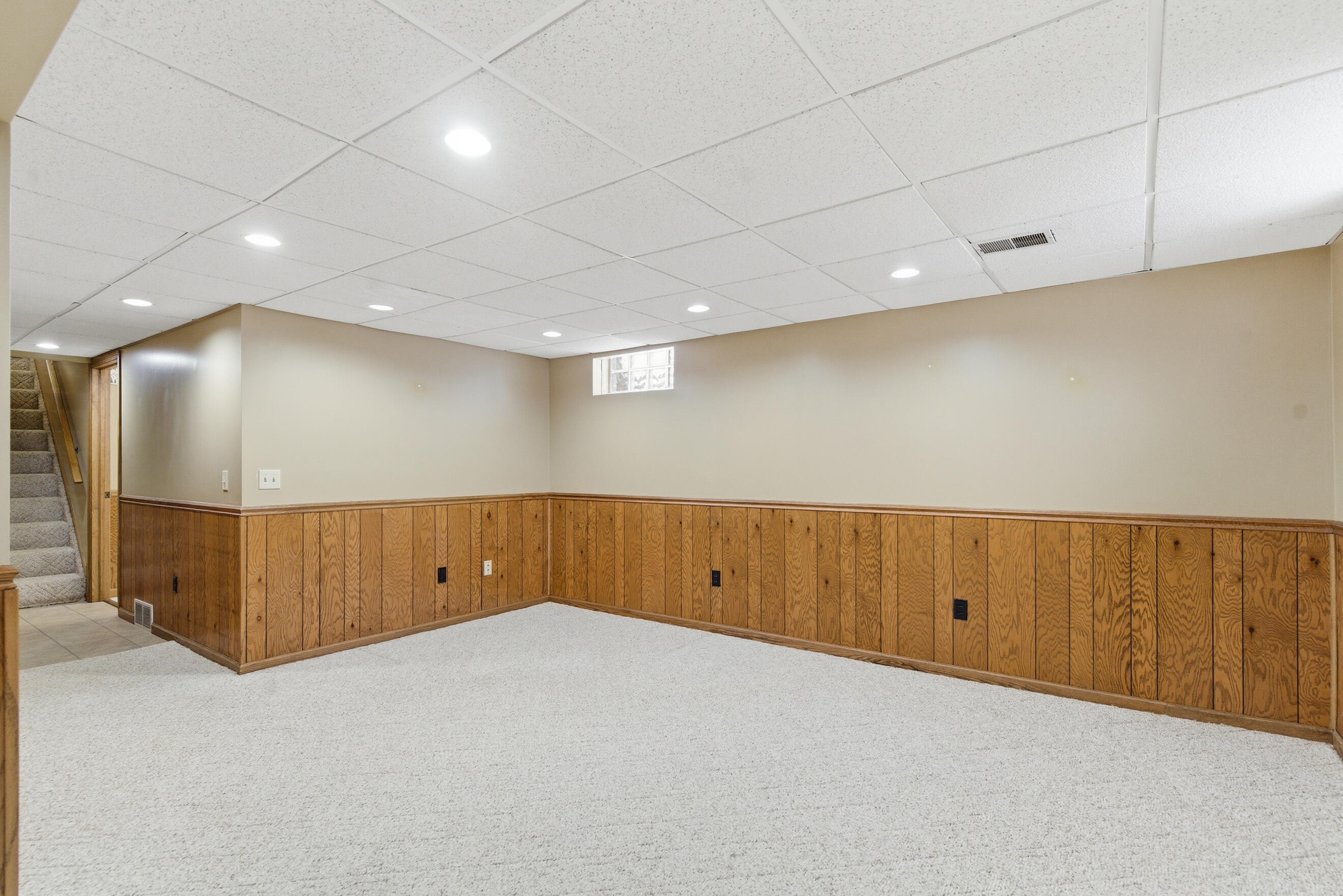 9191 Alidor Road Schoolcraft, MI 49087 - Photo 33 of 39 DSC05360