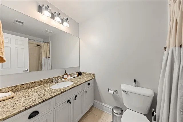 $3,818 | 4226 North Ashland Avenue, Unit 3A, Chicago, IL 60613