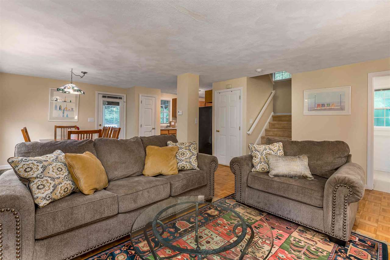 2 Maple Street Ogunquit, ME 03907 - Photo 9 of 31 Gallery Image 9