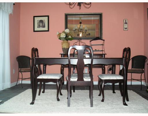 2426 Rochester Road, Unit D Franklin Park, PA 15143 - Photo 4 of 13 Dining Room.