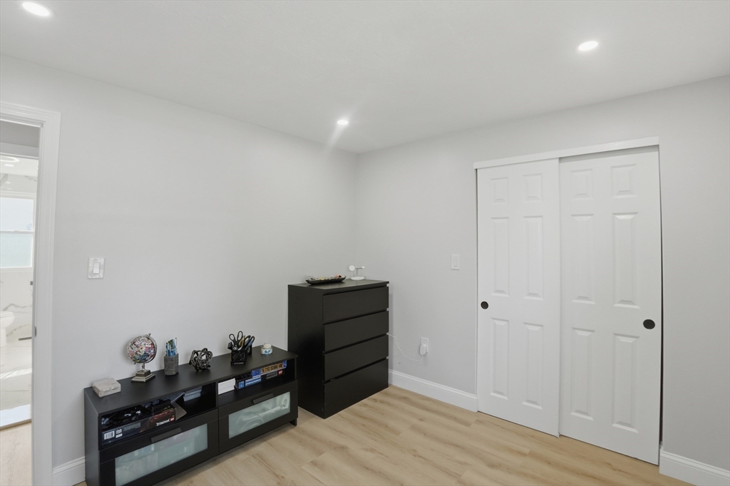 181 Green Street Stoneham, MA 02180 - Photo 21 of 32
