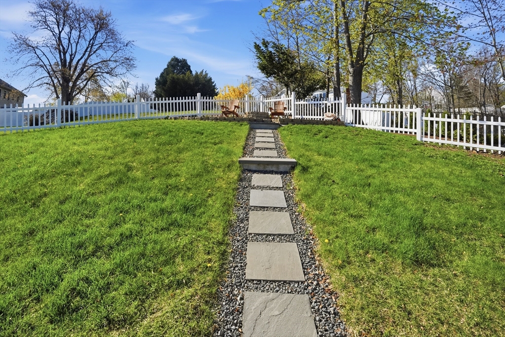 181 Green Street Stoneham, MA 02180 - Photo 26 of 32
