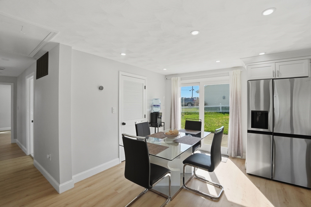 181 Green Street Stoneham, MA 02180 - Photo 8 of 32