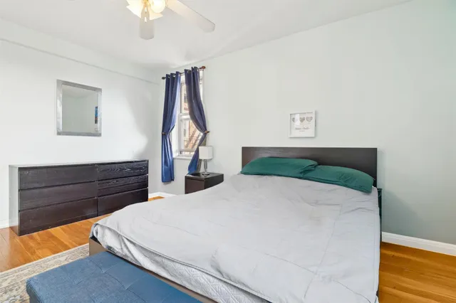 $144,000 | 5635 Netherland Avenue, Unit 4E | North Riverdale