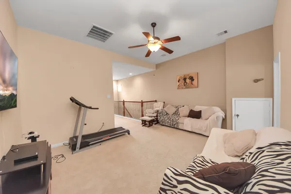 $3,600 | 12912 Southern Manor Drive, Pearland, TX 77584