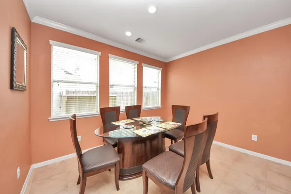 $3,600 | 12912 Southern Manor Drive, Pearland, TX 77584